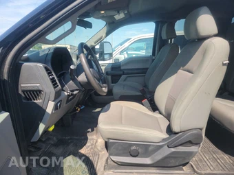 2020 Ford Super Duty F-250 XL Extended Cab Medium Bed w/Rear Doors - miniatura 13