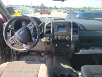2020 Ford Super Duty F-250 XL Extended Cab Medium Bed w/Rear Doors - miniatura 17