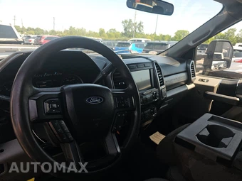 2020 Ford Super Duty F-250 XLT Crew Cab Long Bed - miniatura 11
