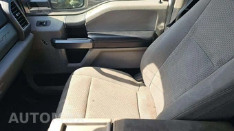 2020 Ford Super Duty F-250 XLT Crew Cab Long Bed - miniatura 28