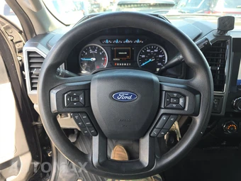 2020 Ford Super Duty F-250 XLT Crew Cab Medium Bed - miniatura 10