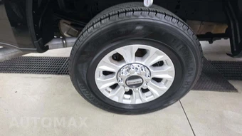 2020 Ford Super Duty F-250 XLT Crew Cab Medium Bed - miniatura 25