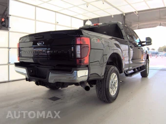 2020 Ford Super Duty F-250 XLT Crew Cab Medium Bed - miniatura 4