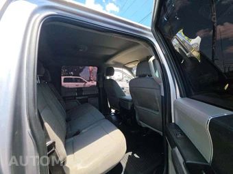2020 Ford Super Duty F-250 XLT Crew Cab Medium Bed – miniatura 16