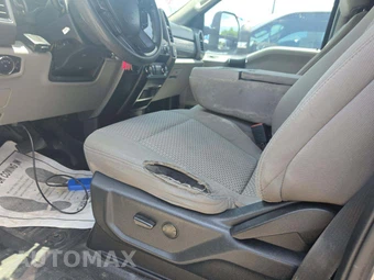 2020 Ford Super Duty F-250 XLT Crew Cab Medium Bed – miniatura 23
