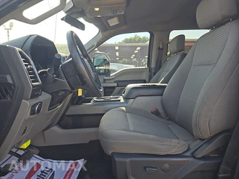 2020 Ford Super Duty F-250 XLT Crew Cab Medium Bed - miniatura 7