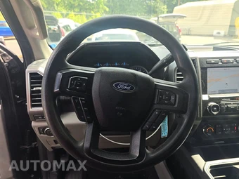 2020 Ford Super Duty F-250 XLT Crew Cab Medium Bed - miniatura 10