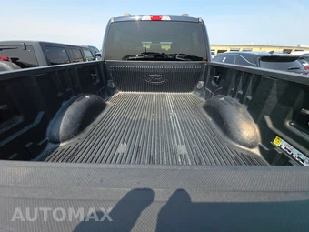 2020 Ford Super Duty F-250 XLT Crew Cab Medium Bed - miniatura 16