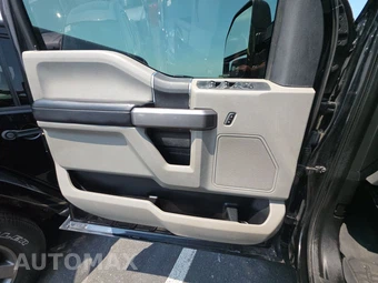 2020 Ford Super Duty F-250 XLT Crew Cab Medium Bed - miniatura 9