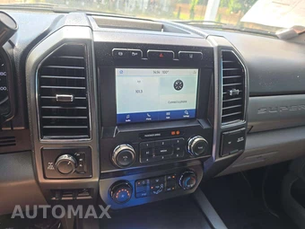 2020 Ford Super Duty F-250 XLT Crew Cab Medium Bed - miniatura 10