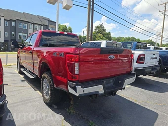 2020 Ford Super Duty F-250 XLT Crew Cab Medium Bed - miniatura 2