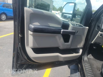 2020 Ford Super Duty F-250 XLT Crew Cab Medium Bed - miniatura 9