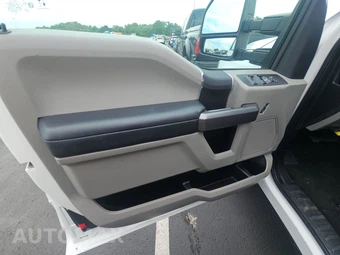 2020 Ford Super Duty F-250 XLT Extended Cab Medium Bed w/Rear Doors - miniatura 9