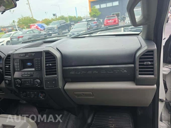 2020 Ford Super Duty F-350 Cab Chassis XL Crew Cab - miniatura 15