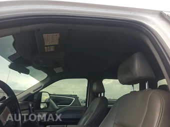 2020 Ford Super Duty F-350 Cab Chassis XL Crew Cab DRW - miniatura 17