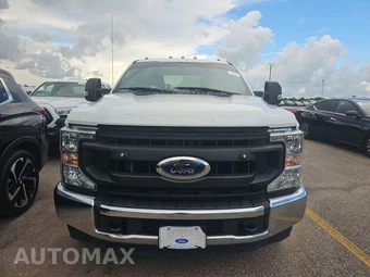 2020 Ford Super Duty F-350 Cab Chassis XL Crew Cab DRW - miniatura 2