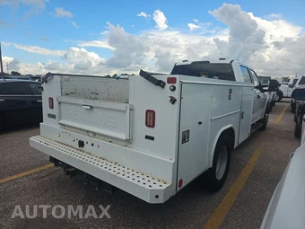 2020 Ford Super Duty F-350 Cab Chassis XL Crew Cab DRW - miniatura 4