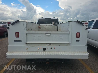 2020 Ford Super Duty F-350 Cab Chassis XL Crew Cab DRW - miniatura 5