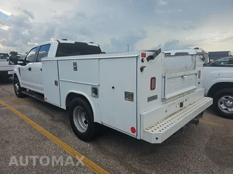 2020 Ford Super Duty F-350 Cab Chassis XL Crew Cab DRW - miniatura 6
