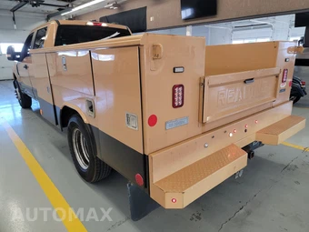 2020 Ford Super Duty F-350 Cab Chassis XL Crew Cab DRW - miniatura 6