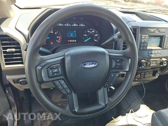 2020 Ford Super Duty F-350 Cab Chassis XL Crew Cab DRW - miniatura 23