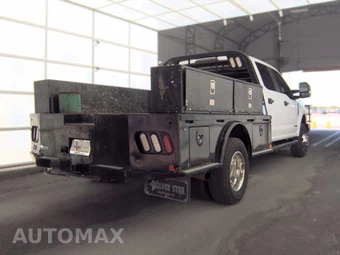 2020 Ford Super Duty F-350 Cab Chassis XL Crew Cab DRW - miniatura 4