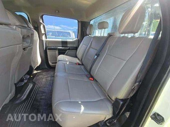 2020 Ford Super Duty F-350 Cab Chassis XL Crew Cab DRW - miniatura 13