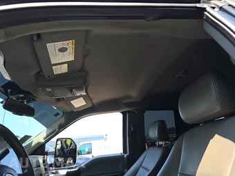 2020 Ford Super Duty F-350 Cab Chassis XL Extended Cab w/Rear Doors DRW - miniatura 17