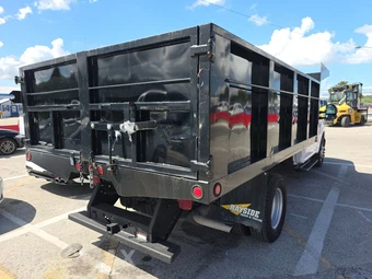 2020 Ford Super Duty F-350 Cab Chassis XL Regular Cab DRW - miniatura 4
