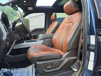 2020 Ford Super Duty F-350 King Ranch Crew Cab Long Bed DRW - miniatura 6