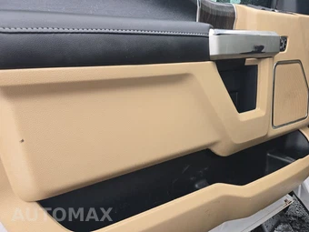 2020 Ford Super Duty F-350 Lariat Crew Cab Long Bed - miniatura 15