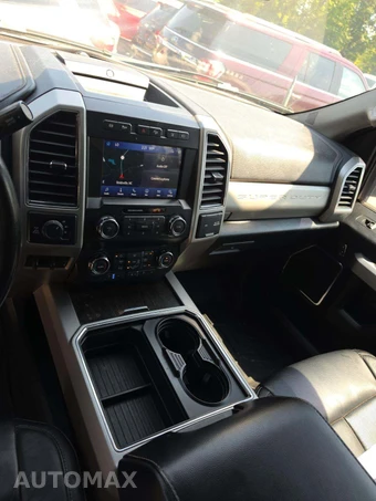 2020 Ford Super Duty F-350 Lariat Crew Cab Long Bed - miniatura 10