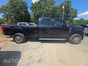 2020 Ford Super Duty F-350 Lariat Crew Cab Long Bed - miniatura 4