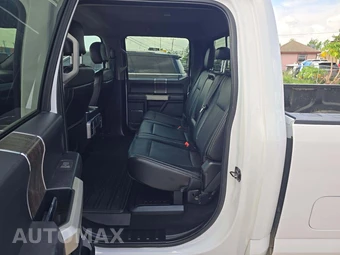 2020 Ford Super Duty F-350 Lariat Crew Cab Long Bed - miniatura 10