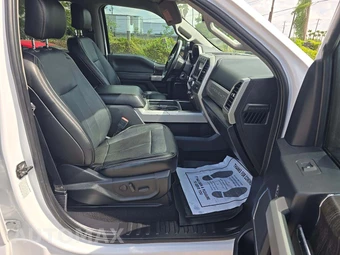 2020 Ford Super Duty F-350 Lariat Crew Cab Long Bed - miniatura 15