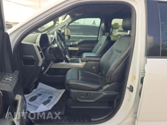 2020 Ford Super Duty F-350 Lariat Crew Cab Long Bed - miniatura 3