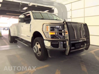 2020 Ford Super Duty F-350 Lariat Crew Cab Long Bed DRW - miniatura 3