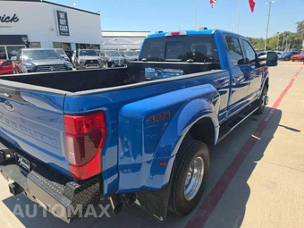 2020 Ford Super Duty F-350 Lariat Crew Cab Long Bed DRW - miniatura 3