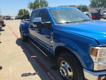 2020 Ford Super Duty F-350 Lariat Crew Cab Long Bed DRW - miniatura 4