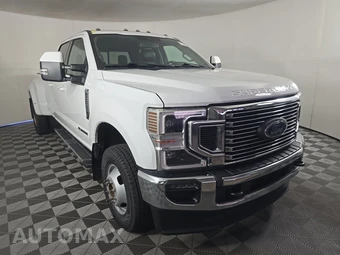 2020 Ford Super Duty F-350 Lariat Crew Cab Long Bed DRW - miniatura 3