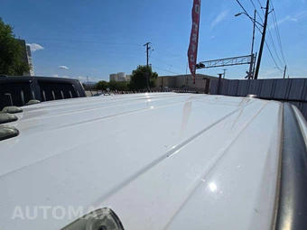 2020 Ford Super Duty F-350 Lariat Crew Cab Medium Bed - miniatura 12