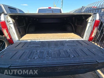 2020 Ford Super Duty F-350 Lariat Crew Cab Medium Bed - miniatura 14