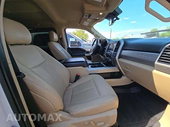 2020 Ford Super Duty F-350 Lariat Crew Cab Medium Bed - miniatura 18