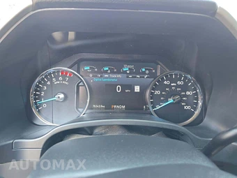 2020 Ford Super Duty F-350 Lariat Crew Cab Medium Bed - miniatura 9
