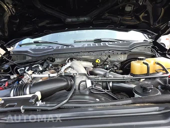 2020 Ford Super Duty F-350 Lariat Crew Cab Medium Bed - miniatura 23