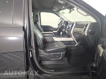 2020 Ford Super Duty F-350 Lariat Crew Cab Medium Bed - miniatura 8