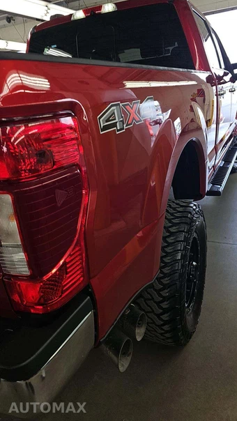 2020 Ford Super Duty F-350 Lariat Crew Cab Medium Bed - miniatura 26