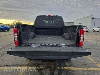 2020 Ford Super Duty F-350 Lariat Crew Cab Medium Bed - miniatura 11