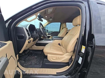 2020 Ford Super Duty F-350 Lariat Crew Cab Medium Bed - miniatura 3