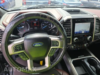 2020 Ford Super Duty F-350 Platinum Crew Cab Medium Bed - miniatura 11